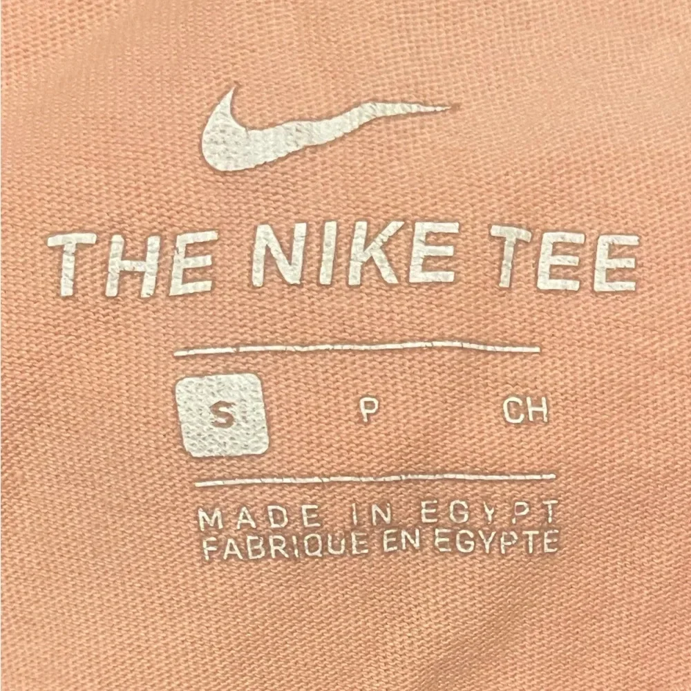 Nike Women’s Coral “Just Do It” Graphic Tee Shirt Size S Short Sleeve Casual Top